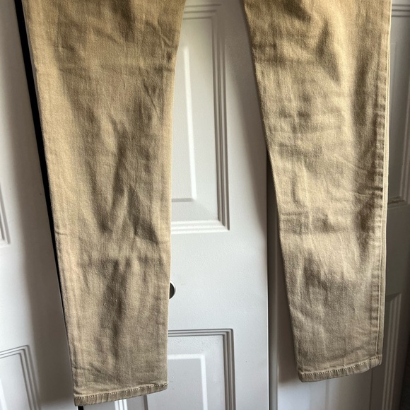 Universal Thread Khaki Jeans - Picture 5 of 7